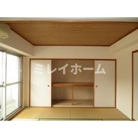 同建物内、別のお部屋の参考写真になります。
