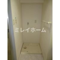 同建物内、別のお部屋の参考写真になります。