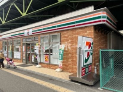 セブン-イレブン 京急ST大森海岸店