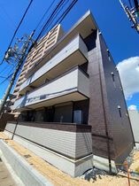 四日市市富田1丁目の外観