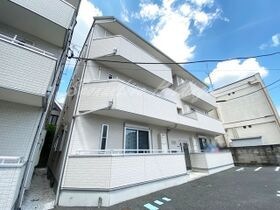 大和市深見西2丁目の外観