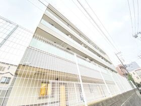 横浜市戸塚区品濃町の外観