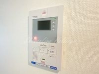 オートロック完備で防音面も安心♪