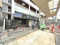 清潔感のあるエントランスです♪