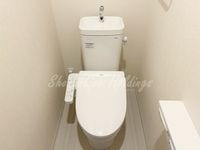 清潔感のあるトイレです