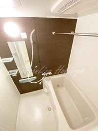 清潔感のあるお風呂です♪