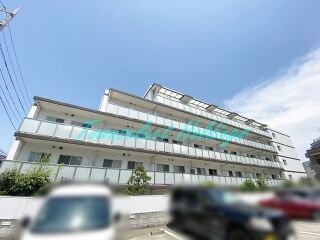 写真:サンハイム戸塚の外観