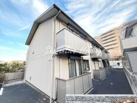 サンシティ妙蓮寺Bの外観