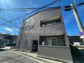 モントレー岸谷の外観