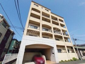 ヴィラージュ横浜の外観
