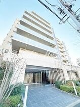 ルフォン横浜白楽の外観