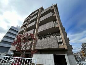 クラージュKAMAKURAYAの外観