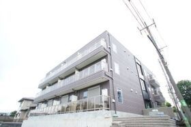 レミオ五番館の外観