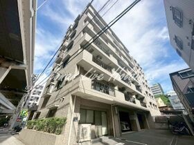 ベイシティメゾン石川町の外観