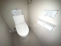 トイレ個室♪