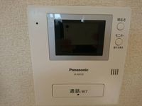 モニター付きインターホンでセキュリティ安心♪
