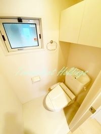 清潔感のあるトイレです
