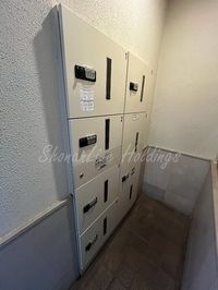 宅配ボックス付き♪