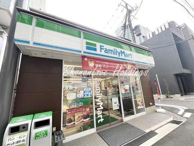 ファミリーマート 横浜不老町店