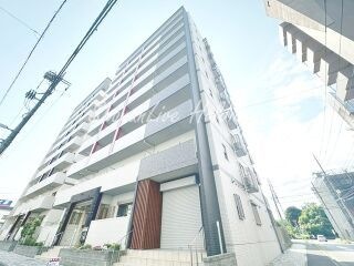 写真:横浜市港北区新横浜1丁目の外観