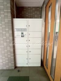 宅配ボックスございます♪