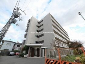 クラン エシオの外観