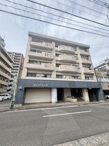 サンシティ新屋敷の外観