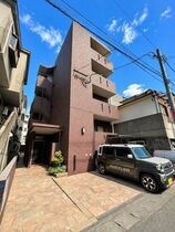 フレア鴨池の外観