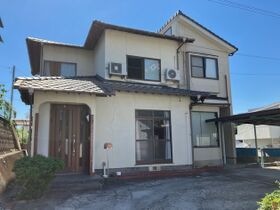 焼山中央2丁目借家の外観