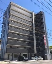 JJリバーサイド三条の外観