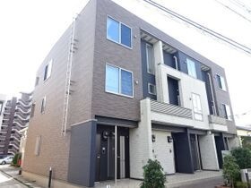 イルミナーレＢの外観
