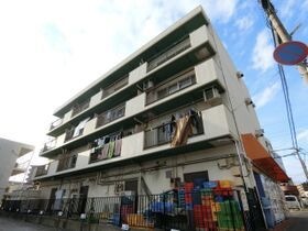 ヤマサイビルの外観