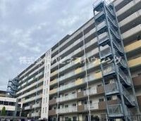 落ち着いた雰囲気の外観です