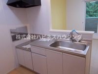 コンパクトなキッチンで掃除もラクラク