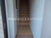 シンプルで使いやすい玄関です