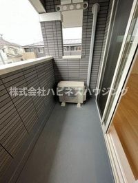陽当たり良好なバルコニーです