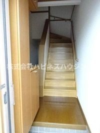 落ち着いた玄関です