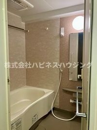 ゆったり過ごせるお風呂です