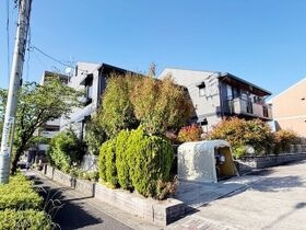 セントラルヒルズ B棟の外観