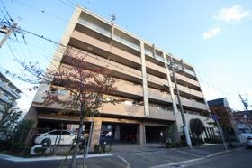 アウローラ武庫之荘の外観