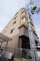 尼崎市南塚口町3丁目の外観