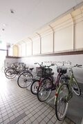 敷地内・建物