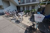 敷地内・建物