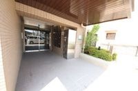 敷地内・建物