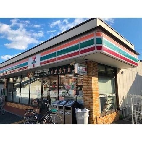 セブンイレブン尼崎富松町2丁目店