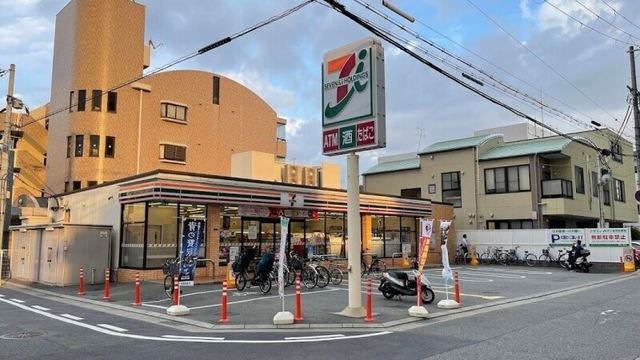 セブンイレブン阪急塚口駅東店