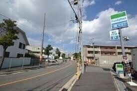 写真：ファミリーマート東園田町六丁目店
