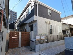 カーム新中野の外観