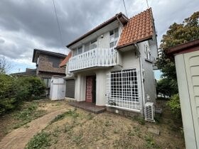成田市飯田町戸建の外観
