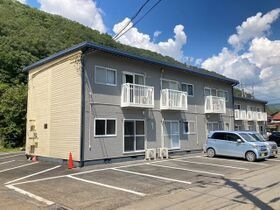 プレジール真庭Bの外観